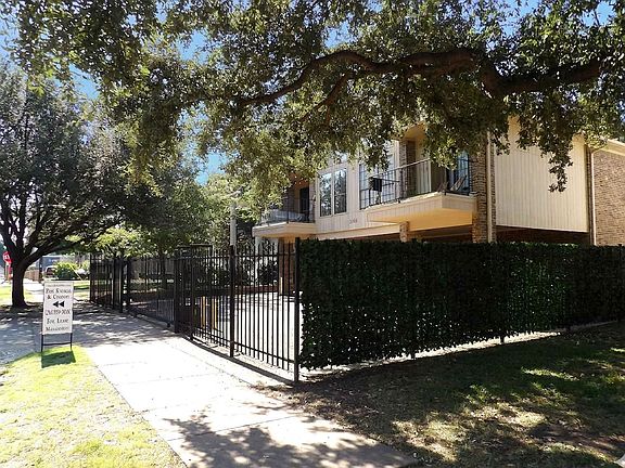 2nd image of 3909 Rawlins St APT 101