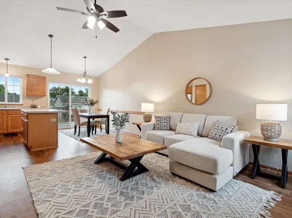 1205 Winston Drive, Edgerton, WI 53534