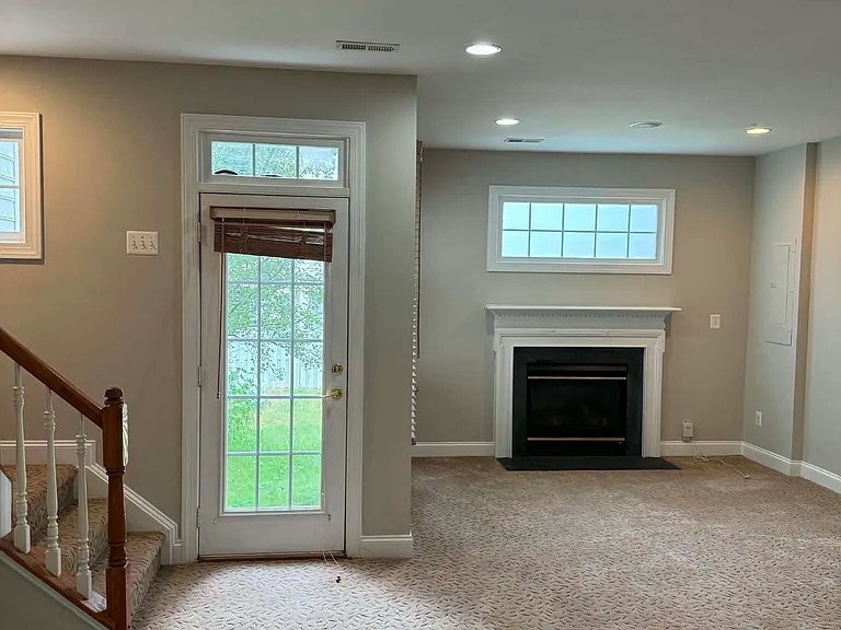 6912 Witton Cir — Photo 12