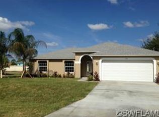 133 SE 9th Ter, Cape Coral, FL 33990