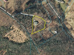 271 Deer Tracks Dr, Todd, NC 28684