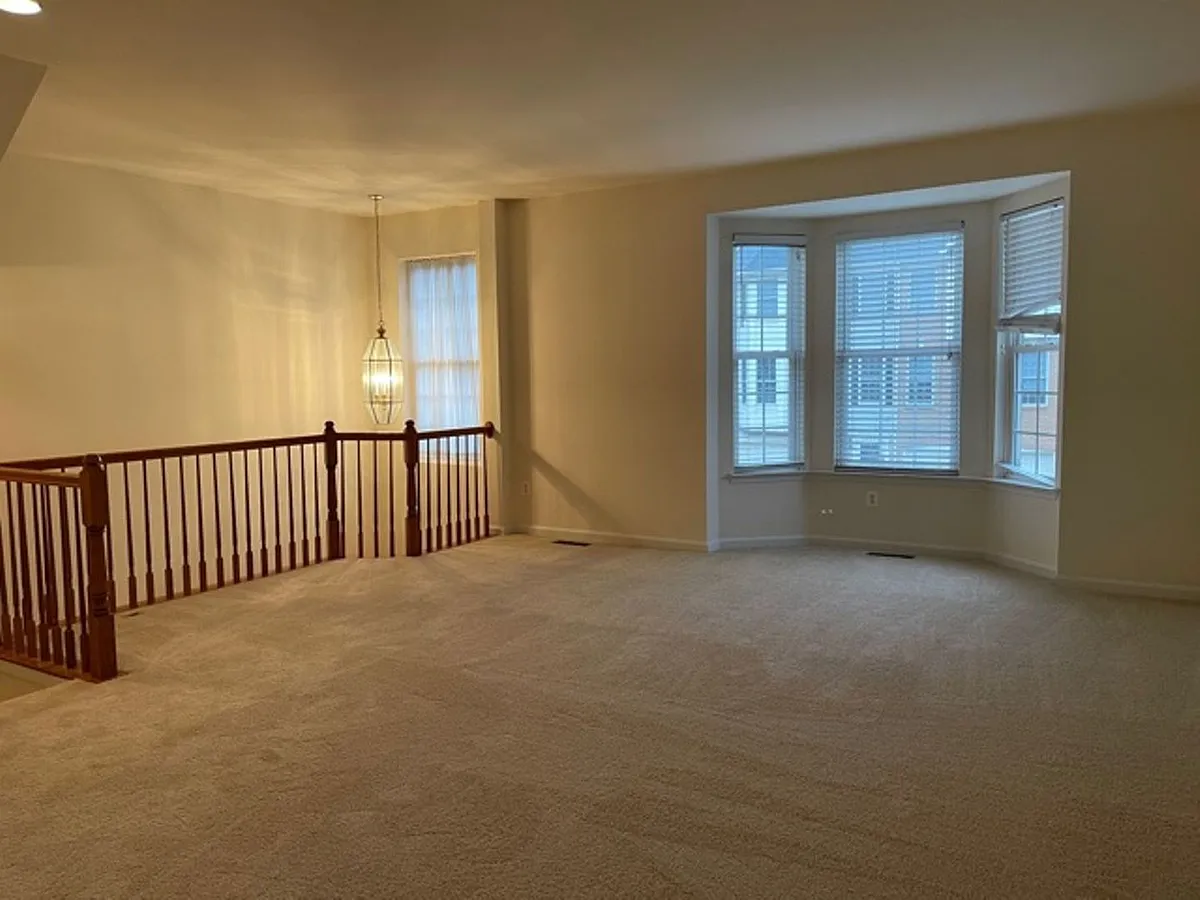 Building Photo - 12039 Kemps Landing Cir