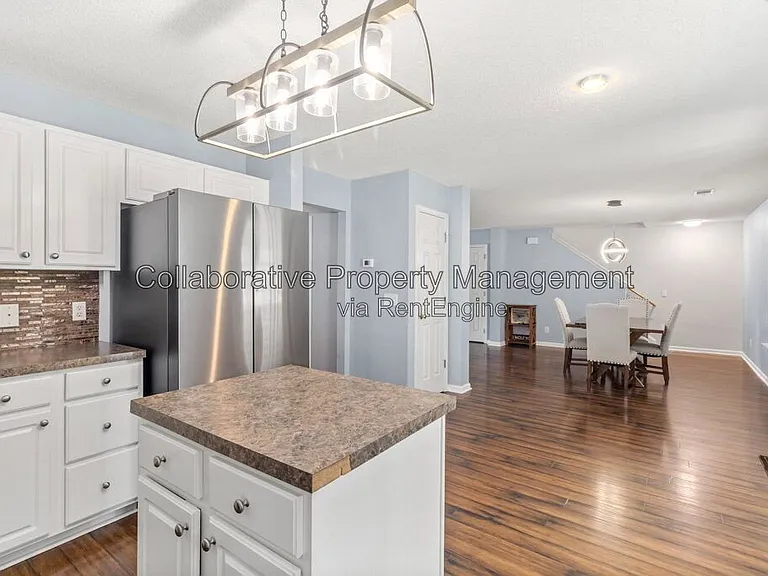 215 Tigers Paw Dr — Photo 16