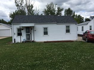 522 Marquette Rd, Machesney Park, IL 61115