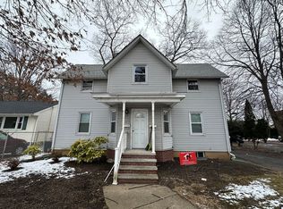 25 Garden St #2, Edison, NJ 08817