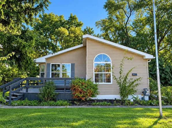 6139 Dorr St, Toledo, OH 43615