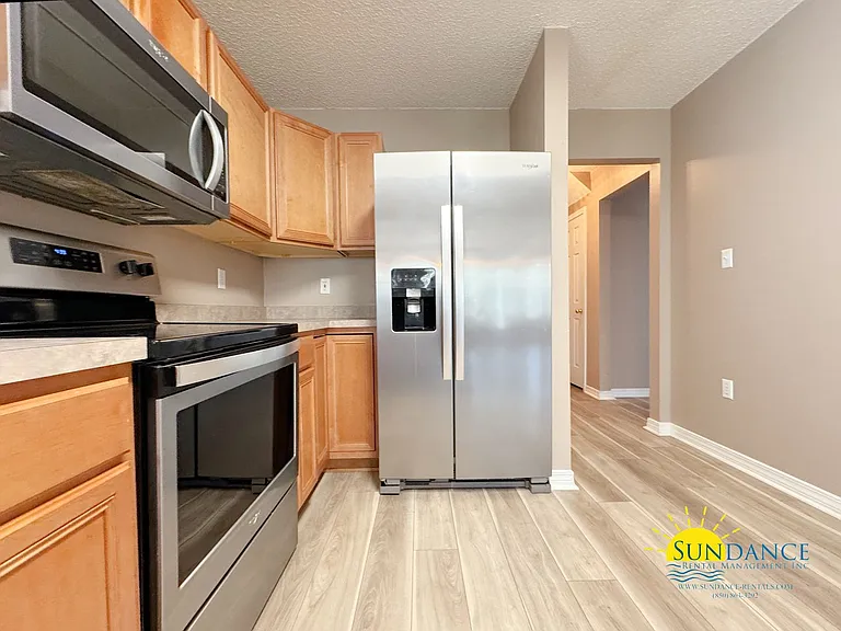 215 Twin Lakes Ln — Photo 9