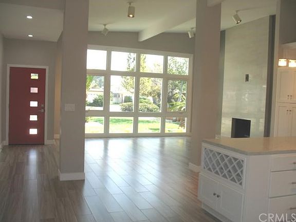 4th image of 631 N Akeley Dr