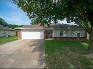 149 Riverwood Ave, West Fork, AR 72774