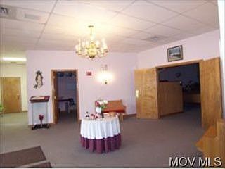 2nd image of 1400 Pike St