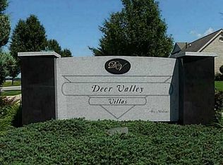 3820 Ravine Hollow Ct, Maumee, OH 43537