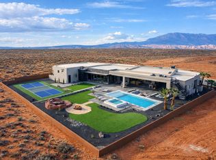 5657 W Scattered Stars Way, Hurricane, UT 84737