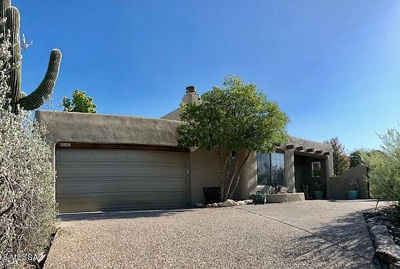 2nd image of 5020 N Hillcrest Dr