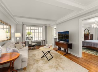 227 E 57th St APT 2H, New York, NY 10022