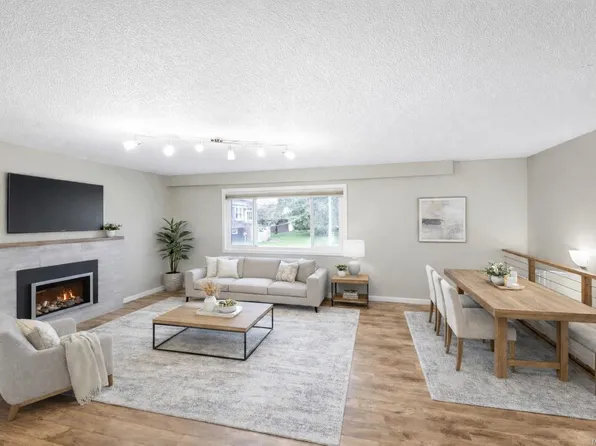 532 Bowlsby Pl, Victoria, BC V9A 4C7