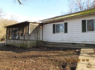 1641 Lock Rd, Carrollton, KY 41008