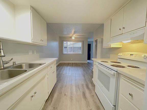 4th image of 2452 Wyda Way #Wy2448-1