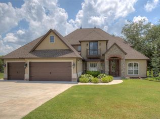 25417 Stonebridge Pkwy, Claremore, OK 74019