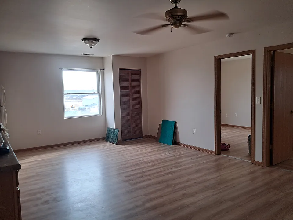 Kitchen/Dining/Living Room Combo