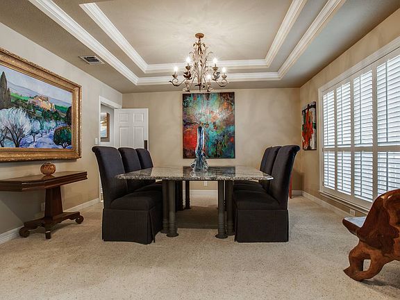 4th image of 104 Canyon Cir
