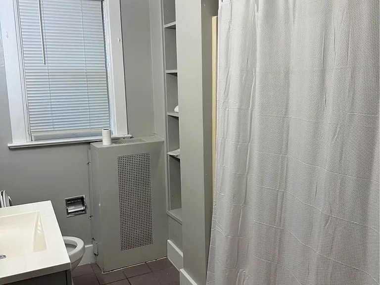 302 Mitchell St #2 — Photo 11