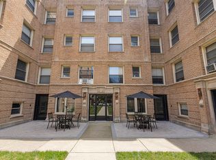 1633 W Chase Ave APT 3L, Chicago, IL 60626
