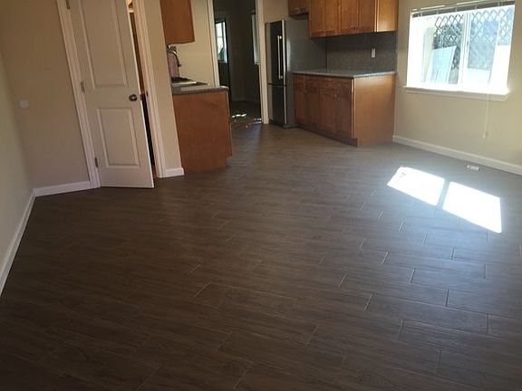 5th image of 3150 Stanley Ave APT 3