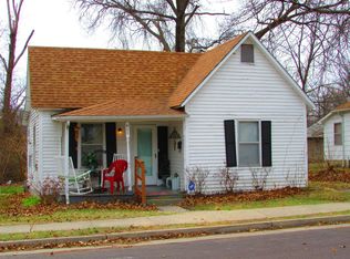712 Fairview Ave, Columbia, MO 65201