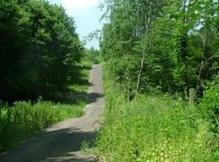 10430 Faussett Rd, Fenton, MI 48430