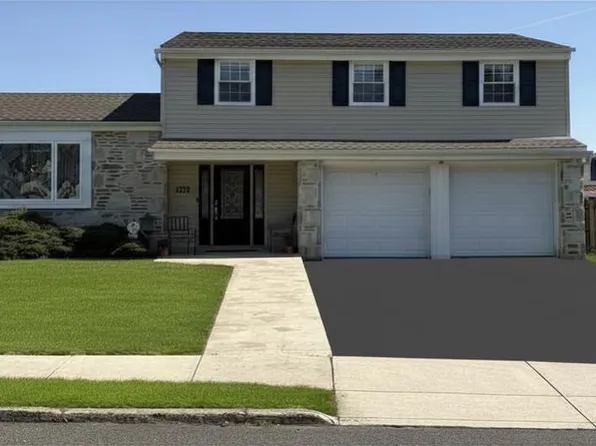 3404 Parkview Dr, Bensalem, PA 19020