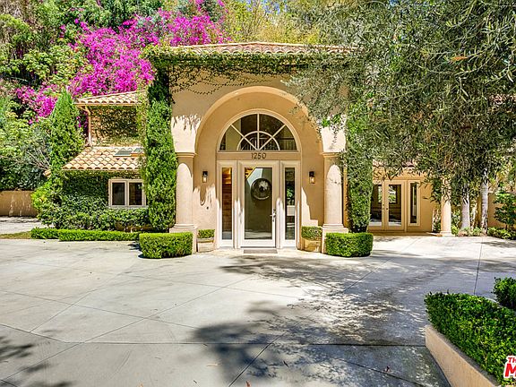 2nd image of 1250 La Collina Dr
