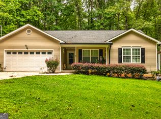 107 Trisha Ln, Grantville, GA 30220