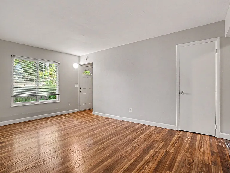 444 Garland St #3 — Photo 6