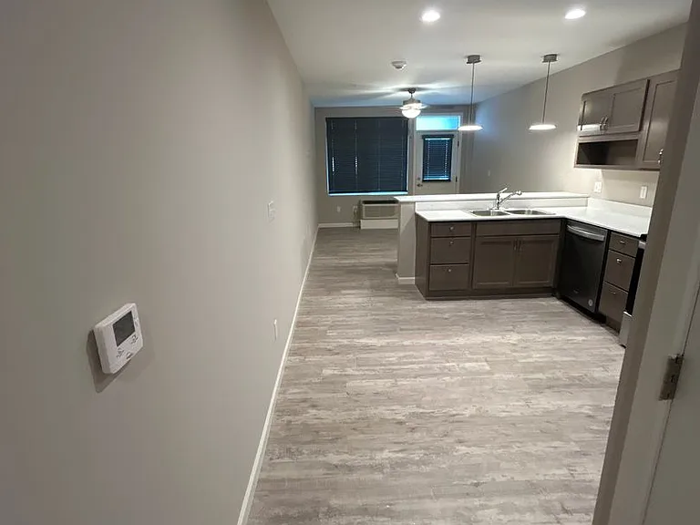 Plaza 93 Apartments — Photo 95