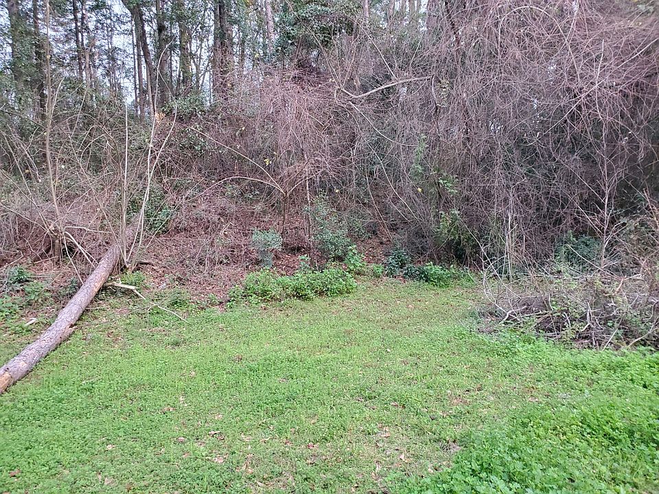 2nd image of Sharer Rd