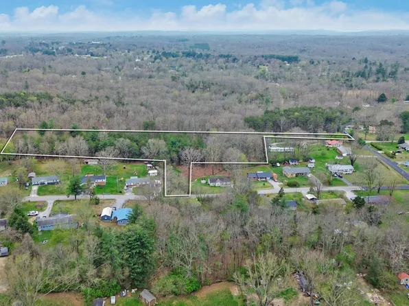 Lantana Rd, Crossville, TN 38555