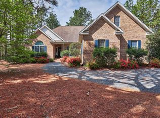 141 Deerwood Ln, Pinehurst, NC 28374