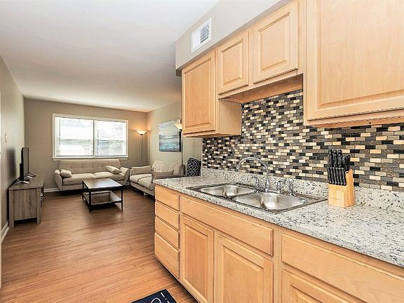 3rd image of 1900 Kingston Ave APT 6