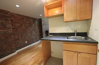 Rented by Natural Habitat Realty