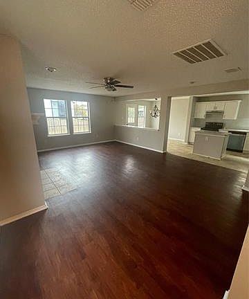 2nd image of 1632 Timber Glen Dr