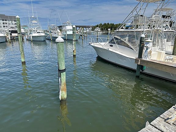 4th image of 94 Yacht Club Ct
