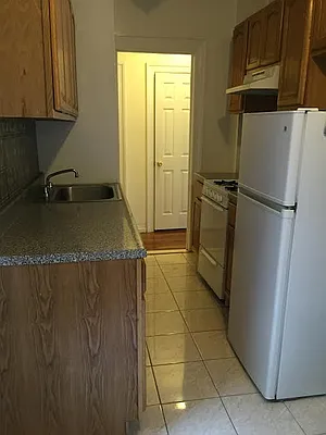 Rented by Roberto Guilbet, LREB | media 31