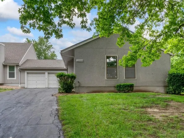 12550 W 108th Ter, Overland Park, KS 66210