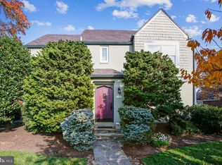 1709 N Harrison St, Arlington, VA 22205