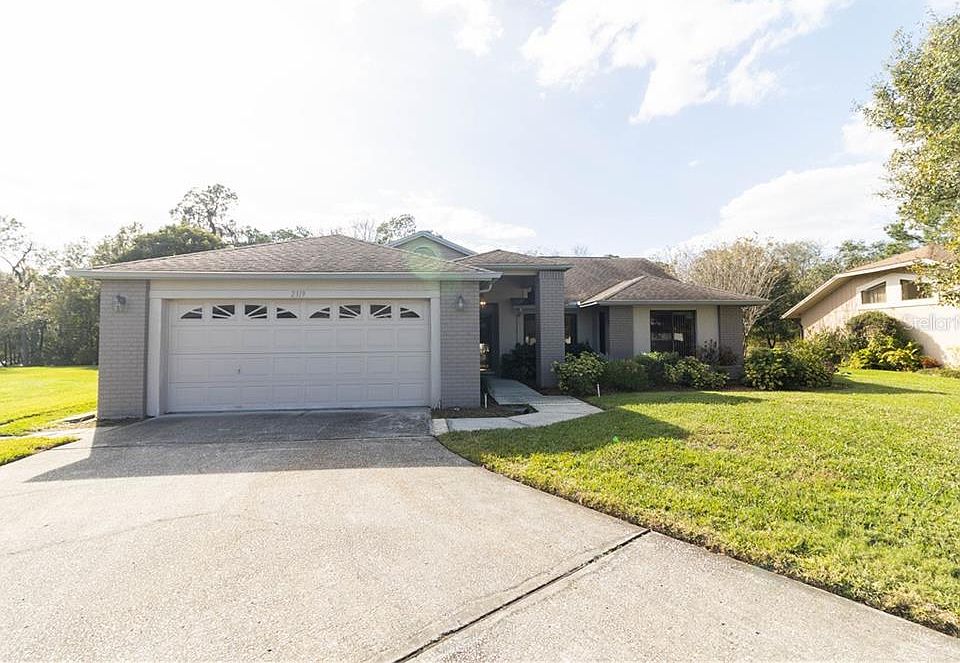 1st image of 2319 S Walden Pl