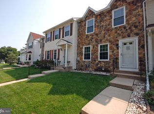 31 Dunmoor Ct S, Hamilton, NJ 08690