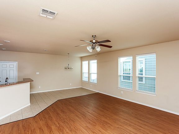 3rd image of 10973 Caldwell Ln