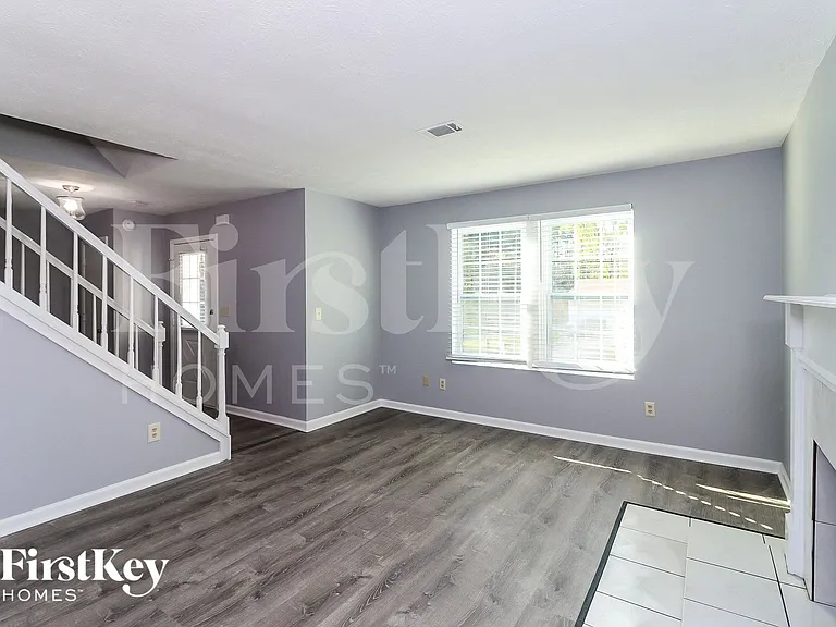 11215 Bramshill Dr — Photo 4