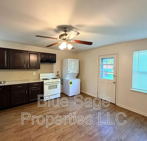 800-818 Main St #816 — Photo 9