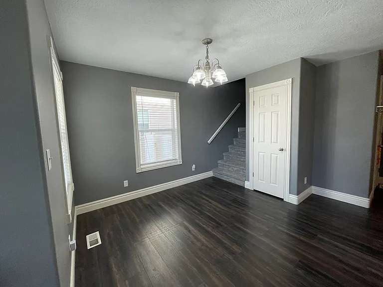 1805 E American Way — Photo 6